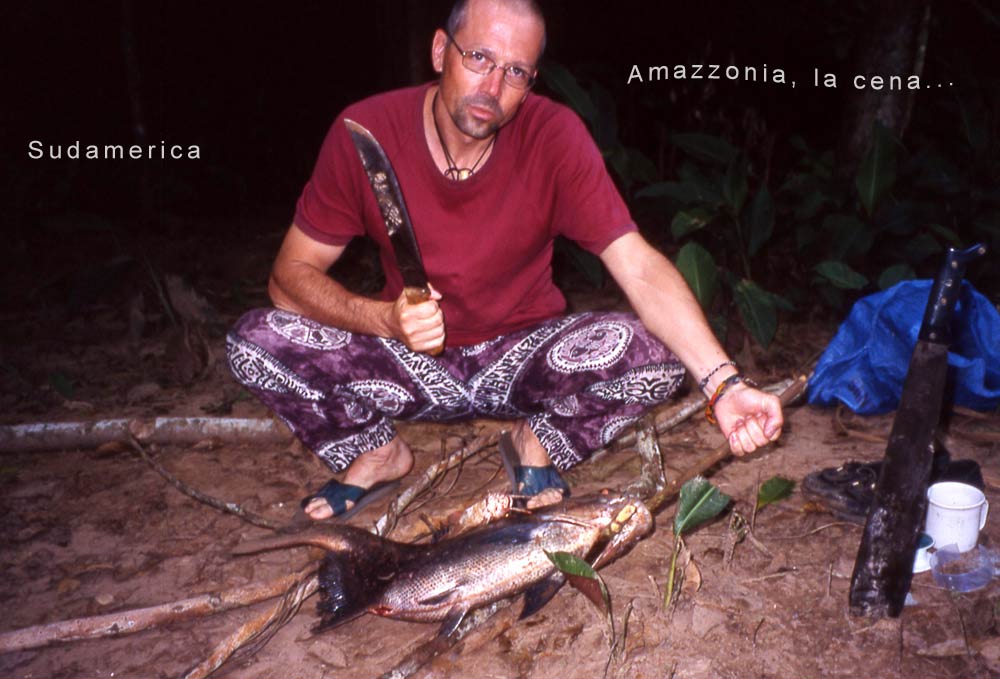 avventura in Amazzonia; preparazione della cena: pescado