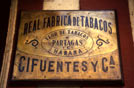 Cuba, l'insegna della fabbrica di sigari Cifuentes