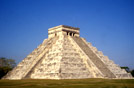 Messico, piramide maya di Kukulcan a Chichen Itza, Yucatan